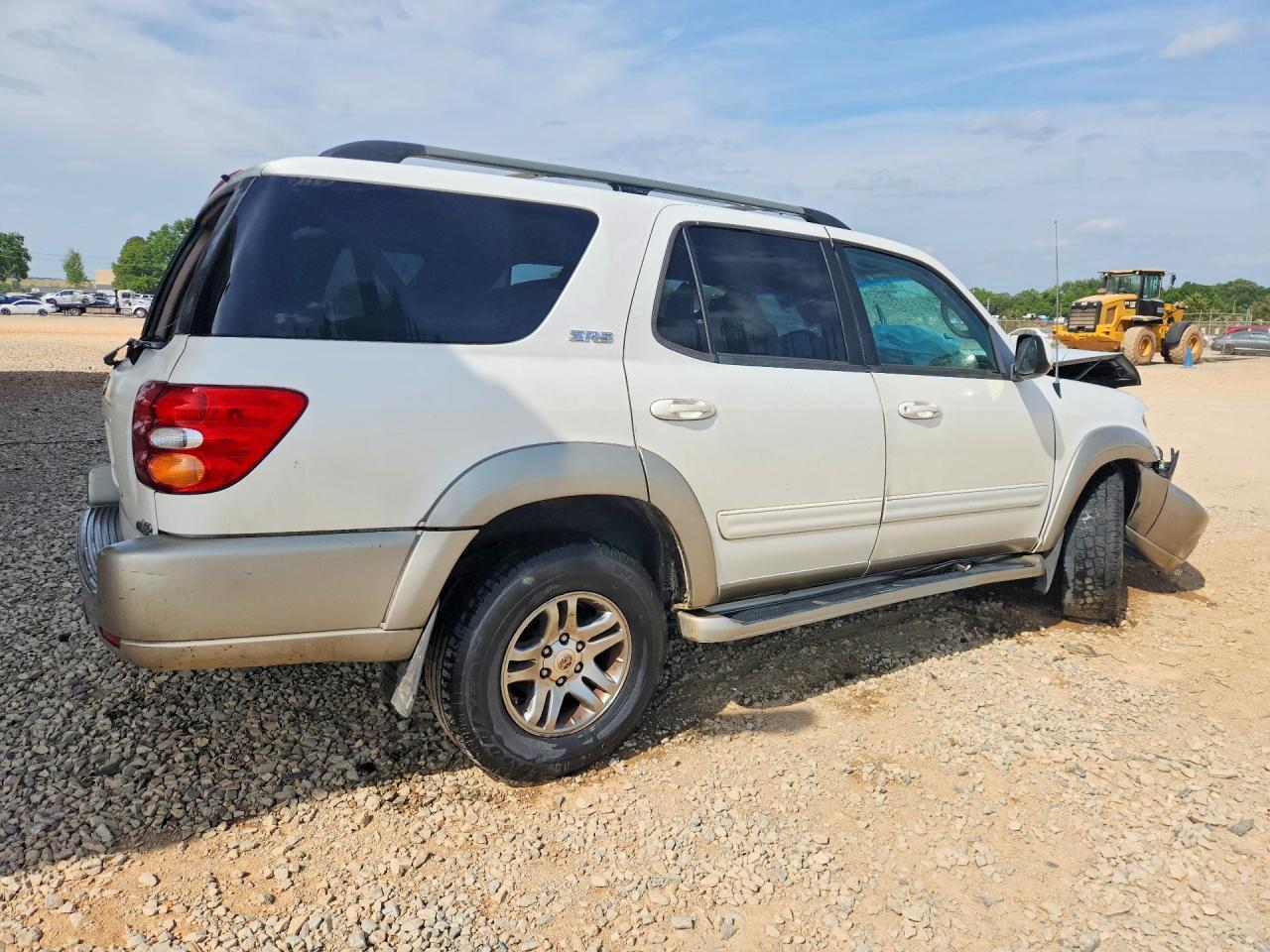 2004 TOYOTA Sequoia