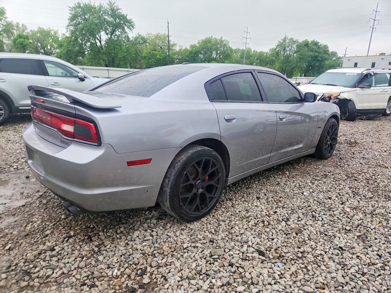 2013 DODGE CHARGER