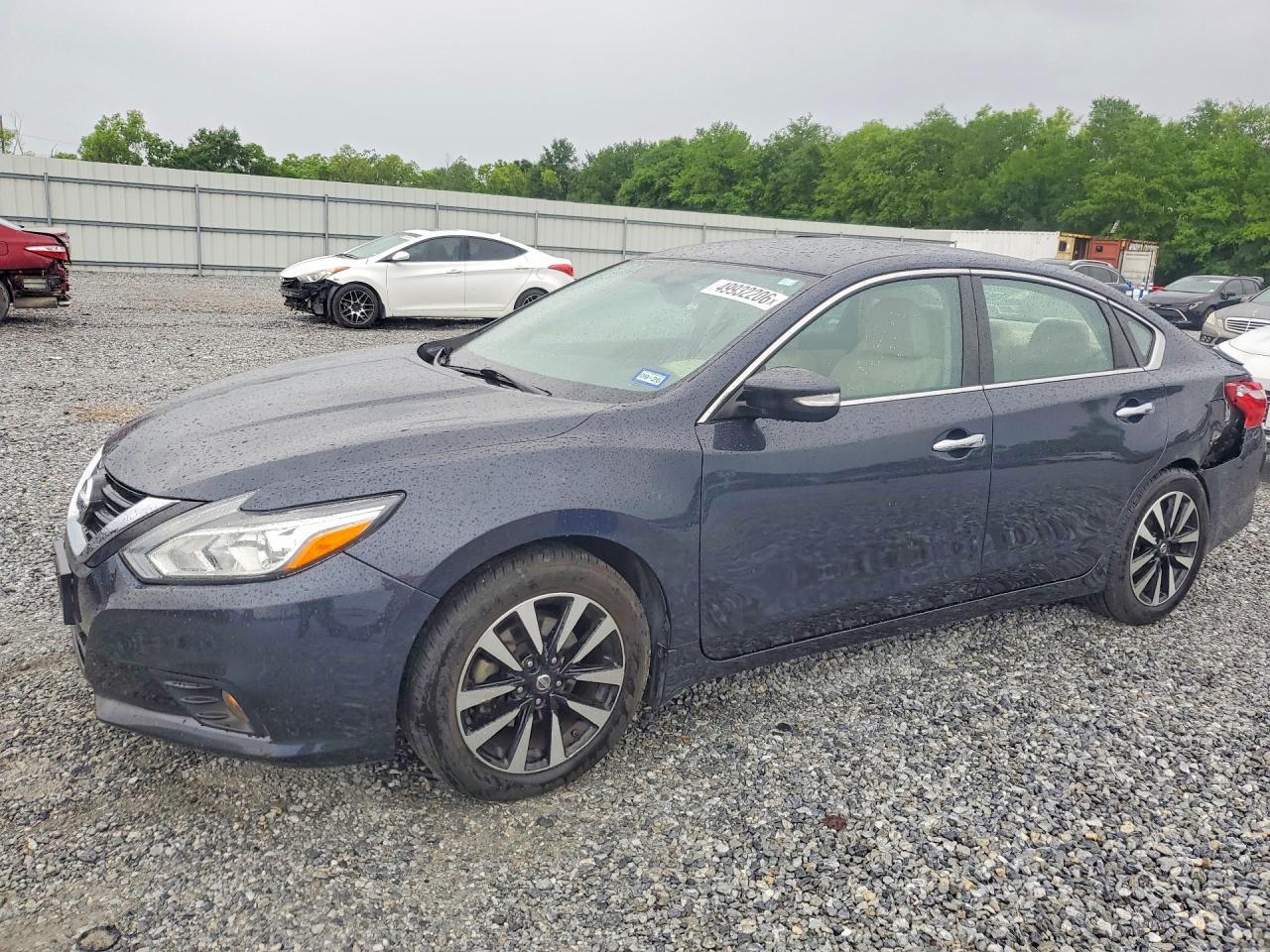 2017 NISSAN ALTIMA