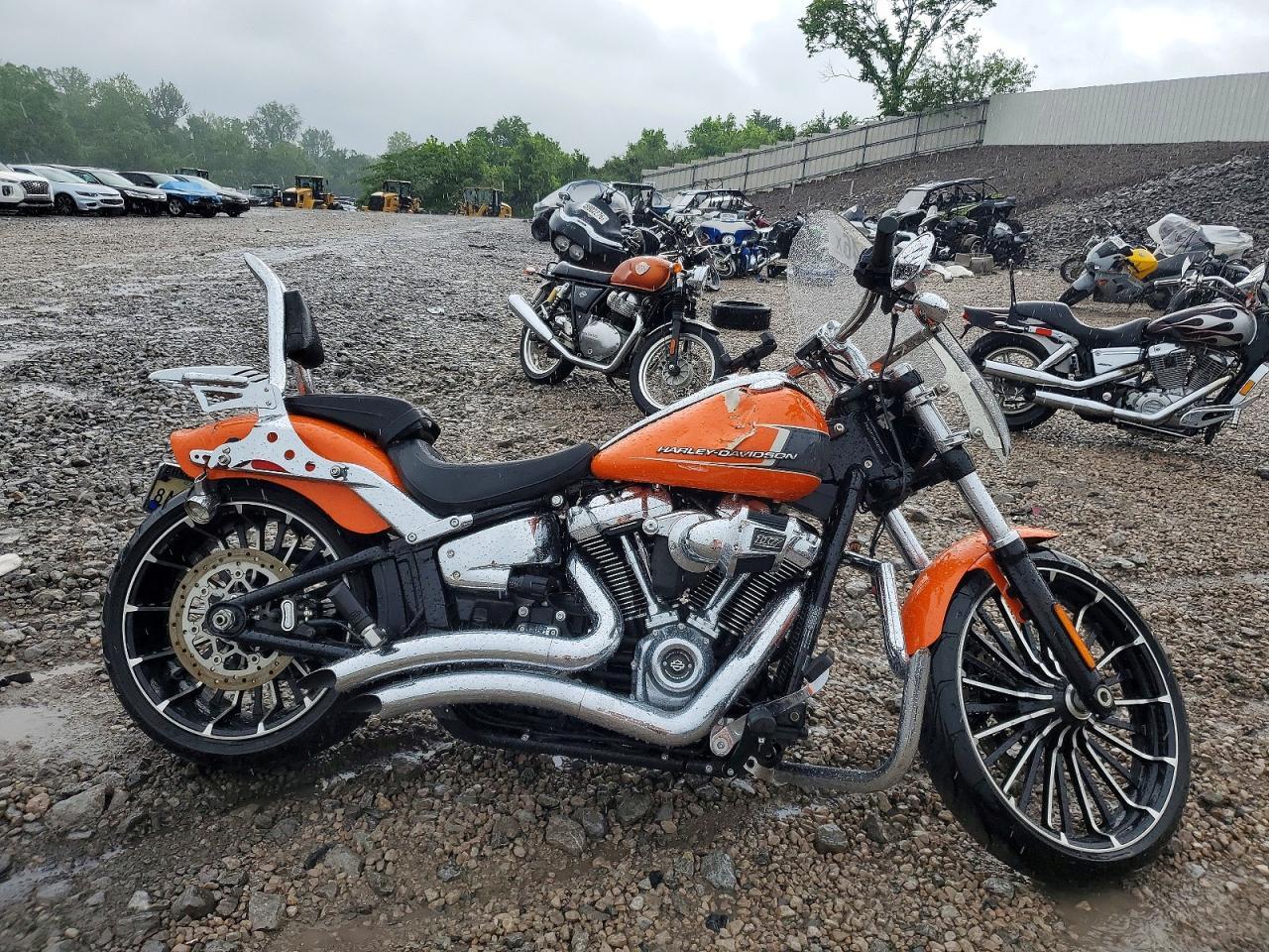 2023 HARLEY-DAVIDSON FXBR