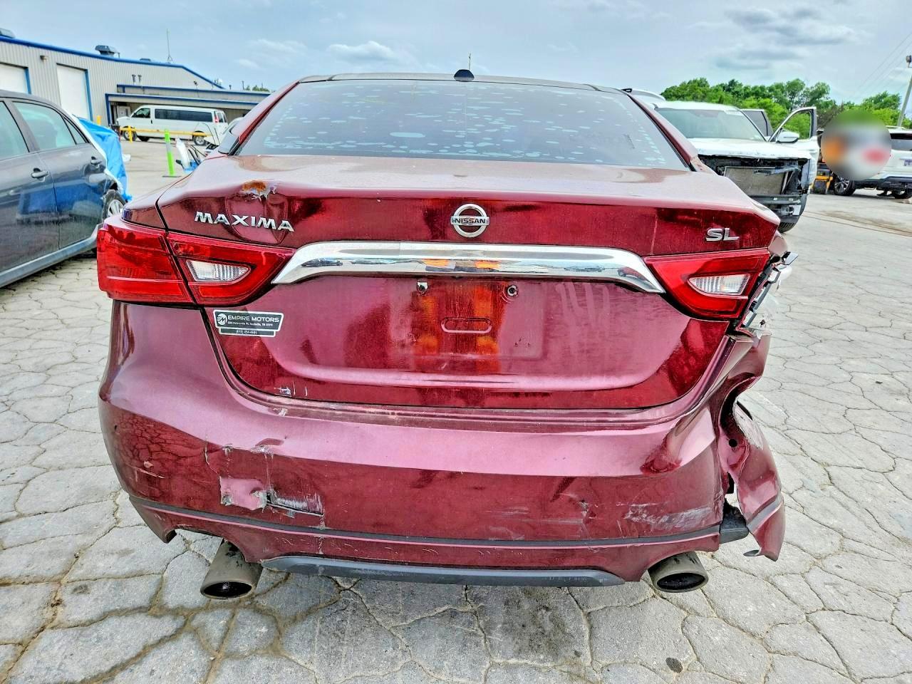 2017 NISSAN Maxima