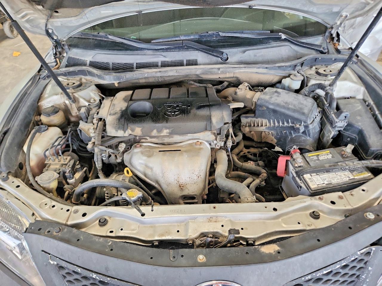 2011 TOYOTA CAMRY