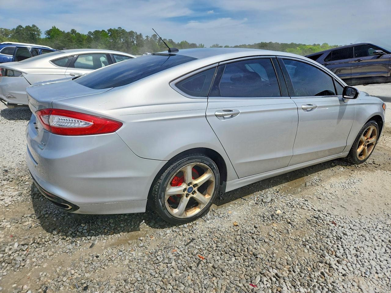 2015 FORD FUSION