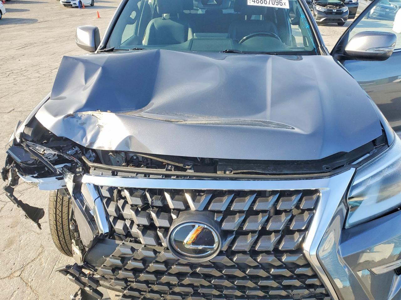 2023 LEXUS GX 460