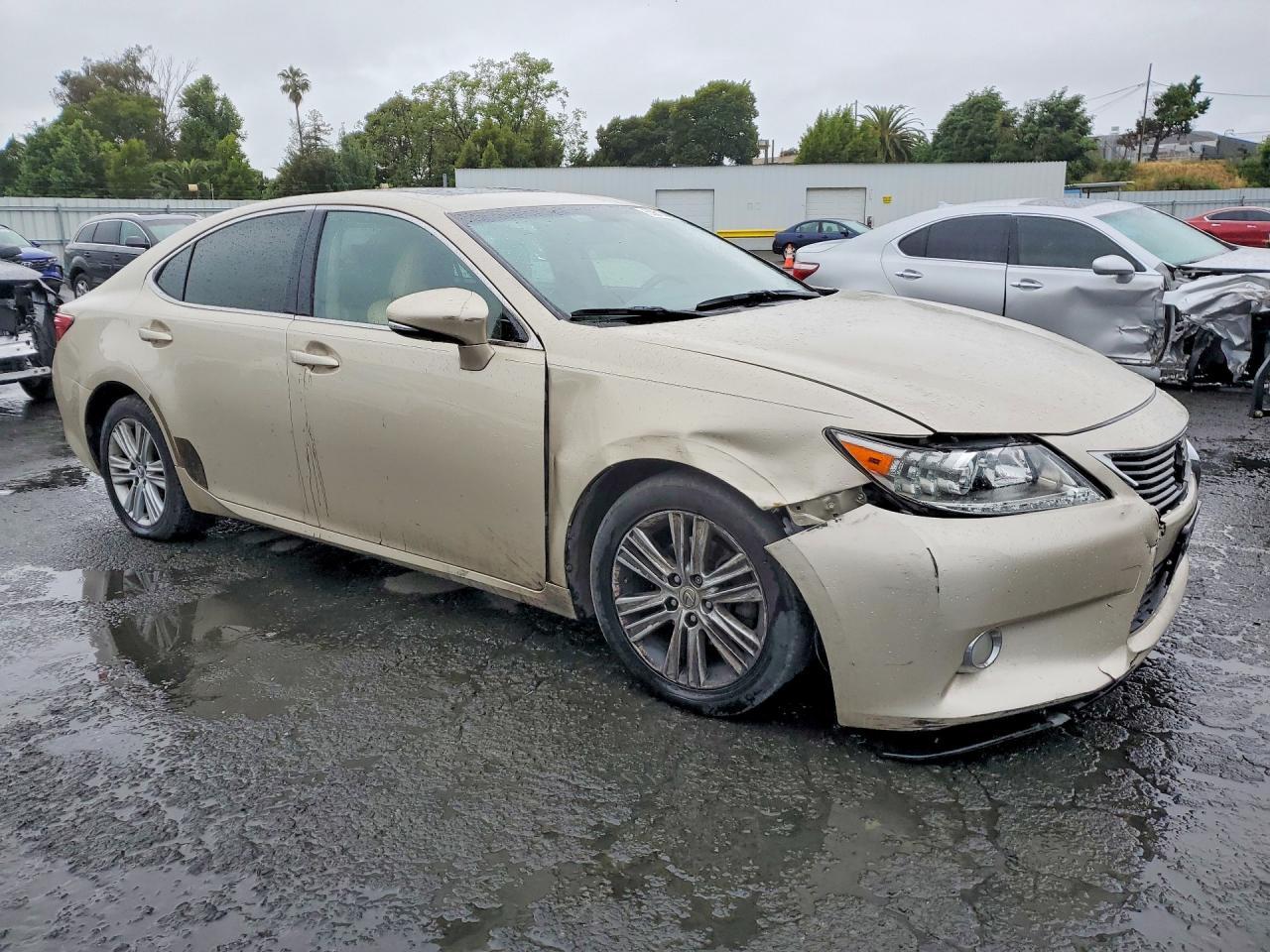 2013 LEXUS ES 350