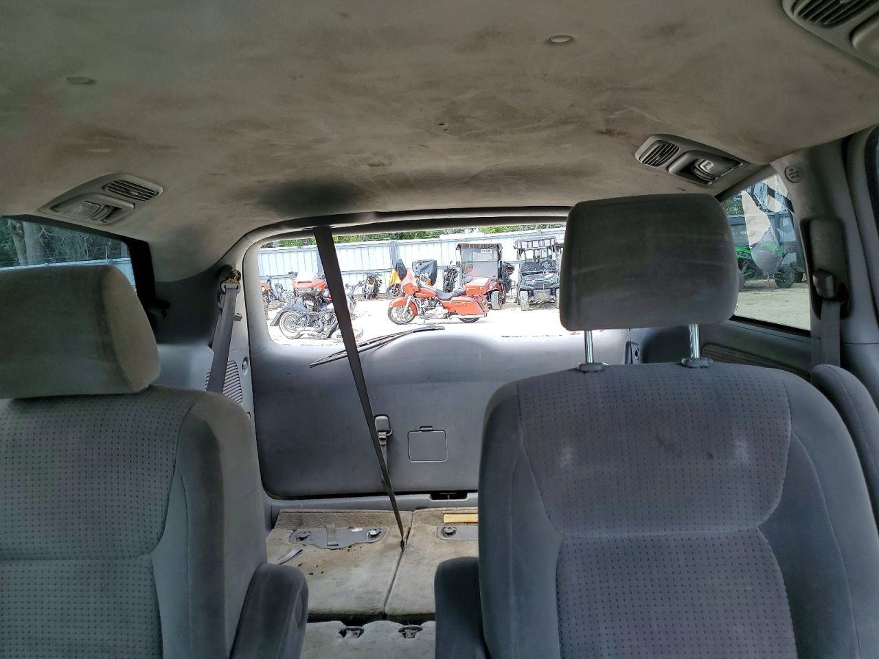 2006 TOYOTA SIENNA