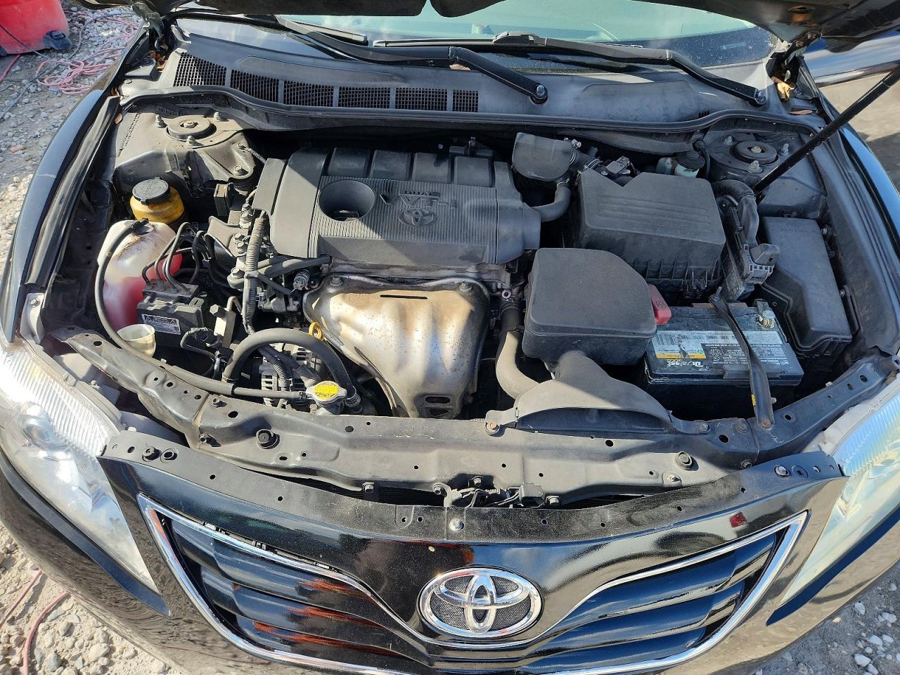 2011 TOYOTA CAMRY