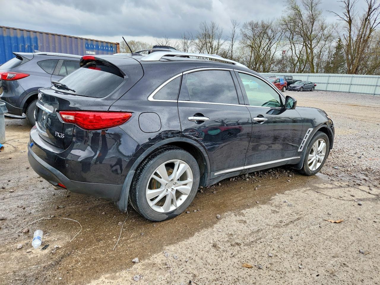 2012 INFINITI FX35