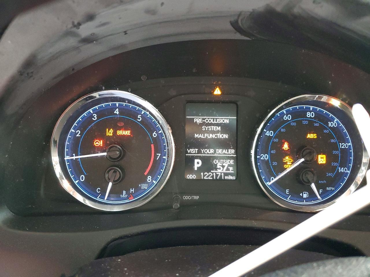 2018 TOYOTA COROLLA