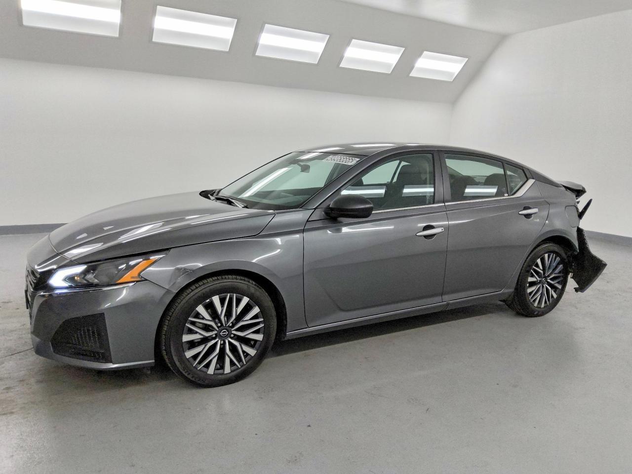 2025 NISSAN ALTIMA