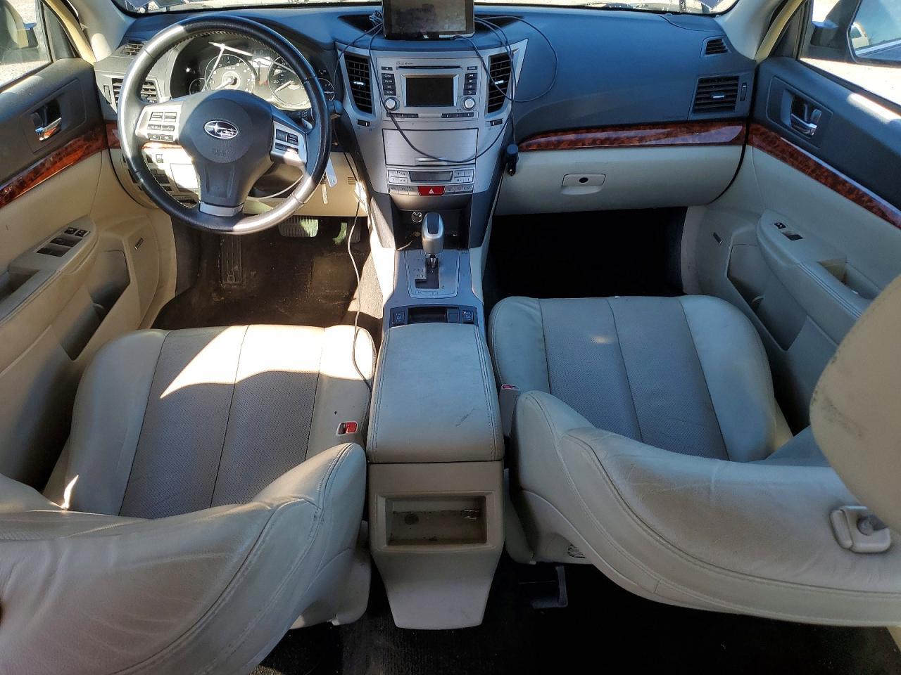 2012 SUBARU Legacy