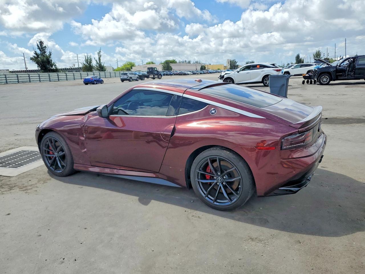 2024 NISSAN 350Z