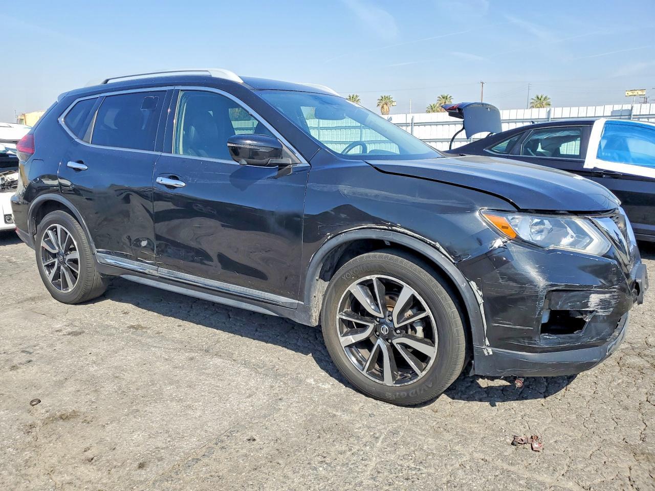 2019 NISSAN ROGUE
