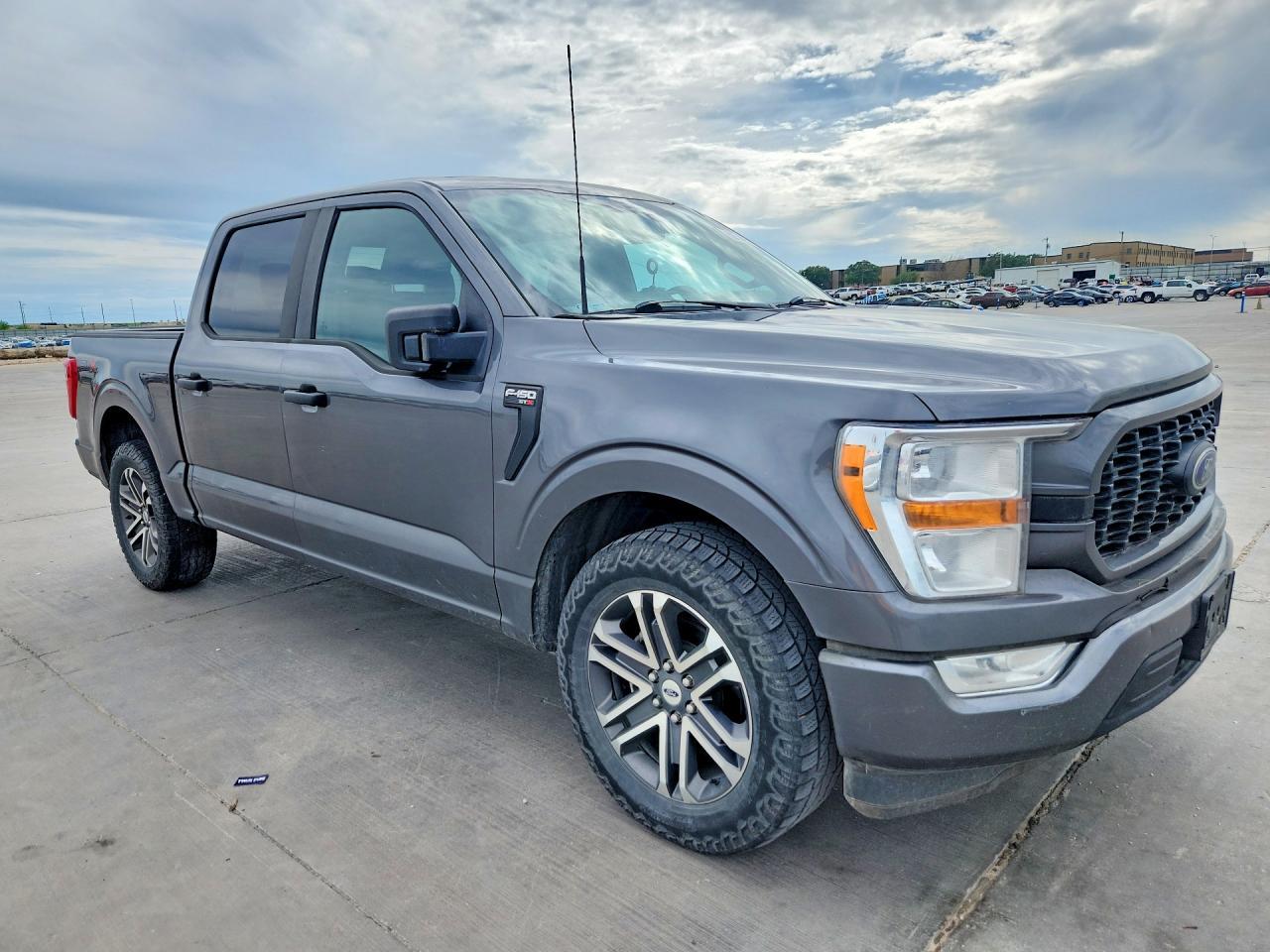 2022 FORD F-150 Lightning
