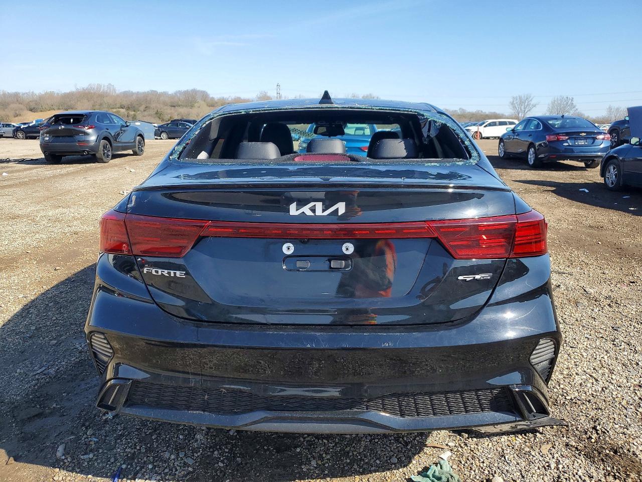 2023 KIA FORTE