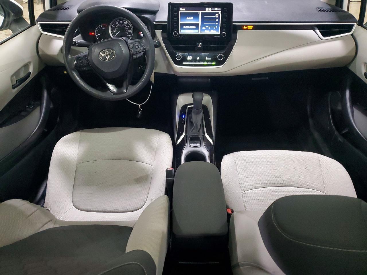 2022 TOYOTA COROLLA