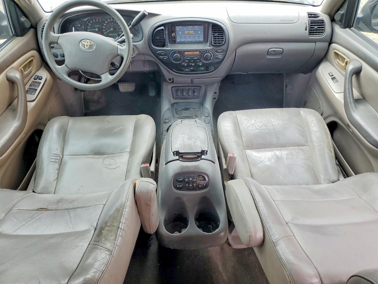 2006 TOYOTA Sequoia