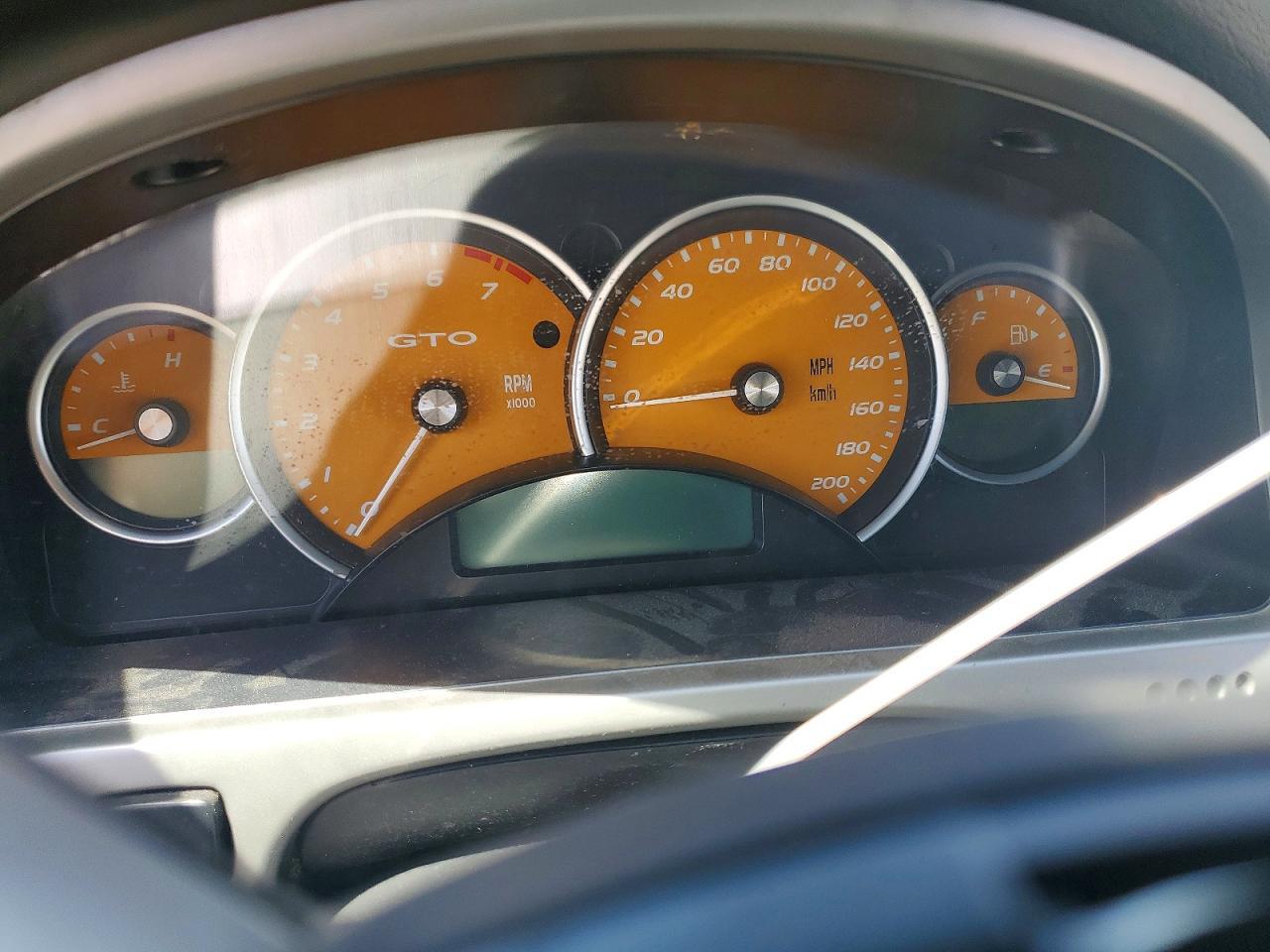 2006 PONTIAC Gto
