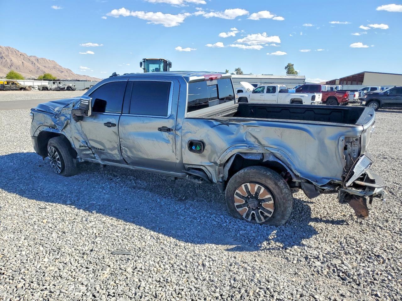 2025 GMC Sierra