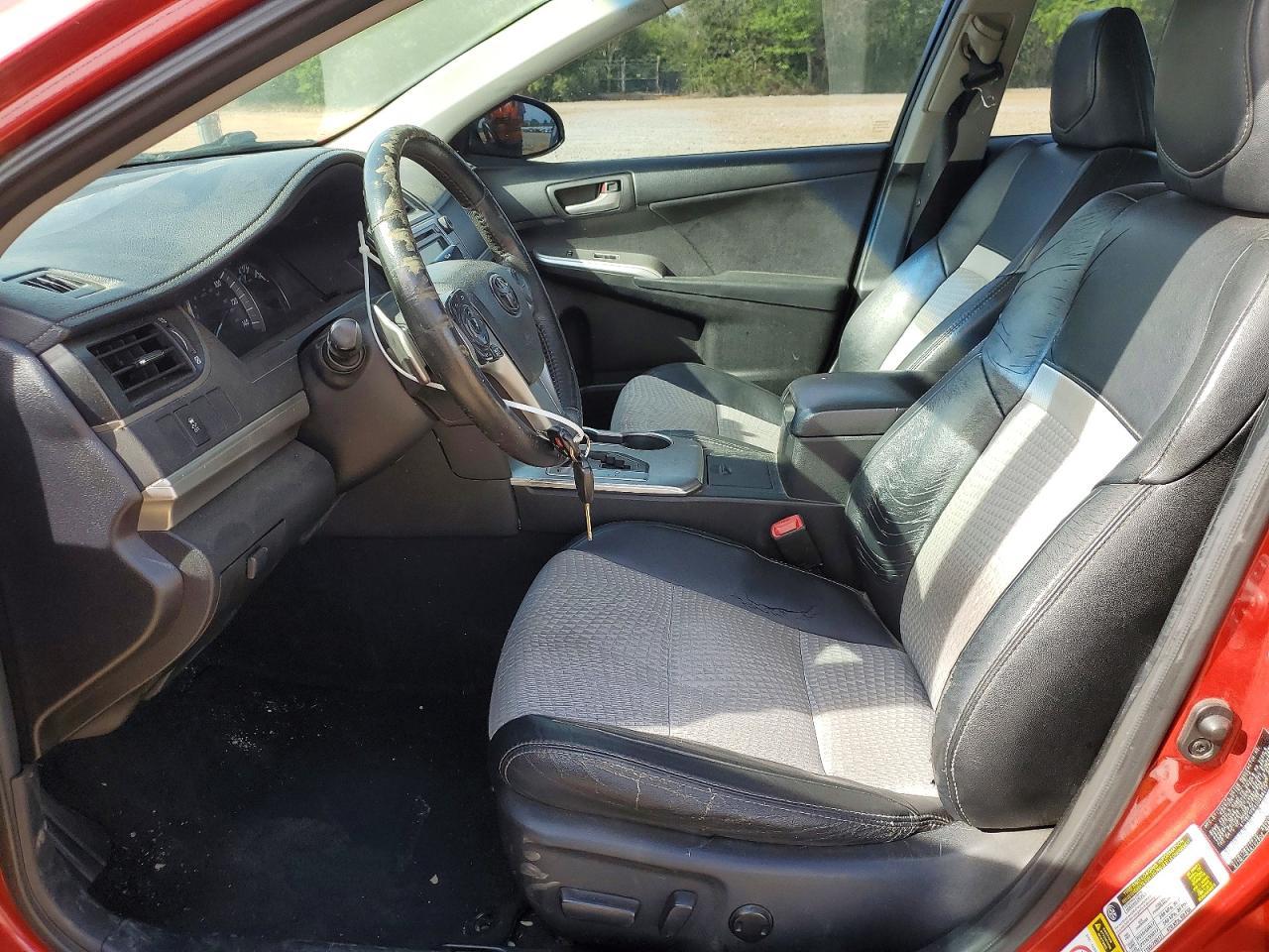 2012 TOYOTA CAMRY