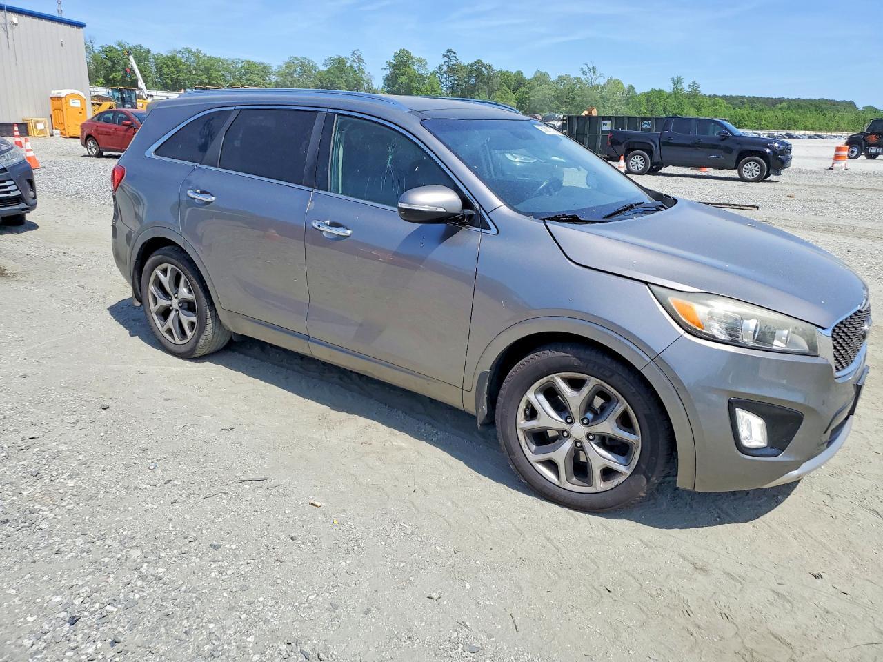 2016 KIA SORENTO
