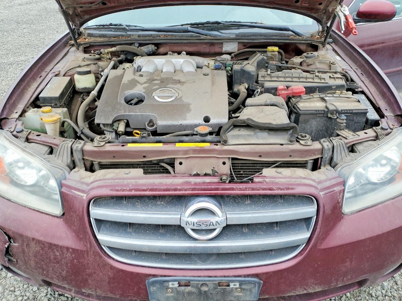2002 NISSAN Maxima