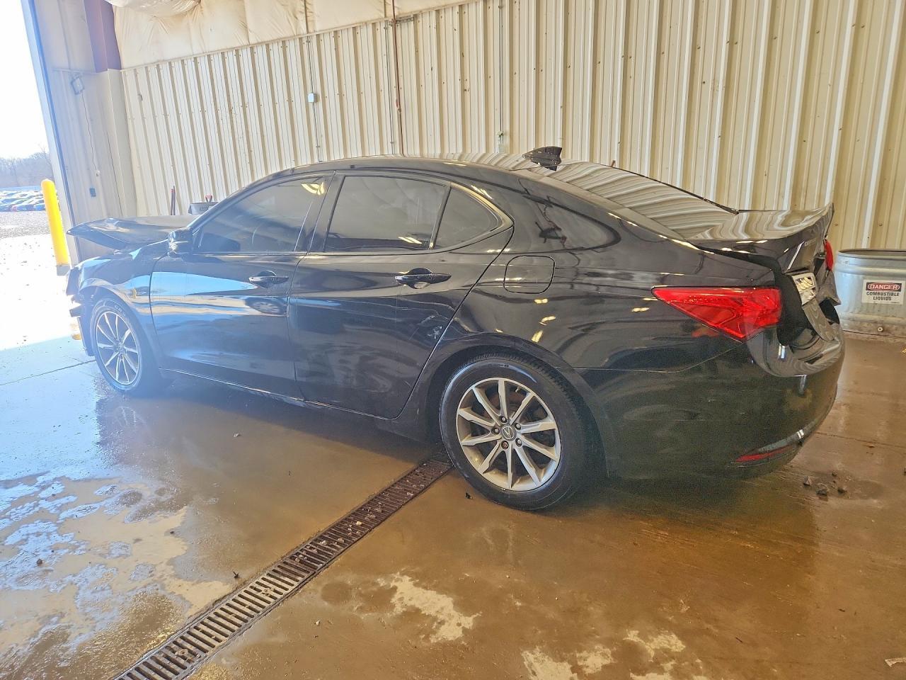 2018 ACURA TLX