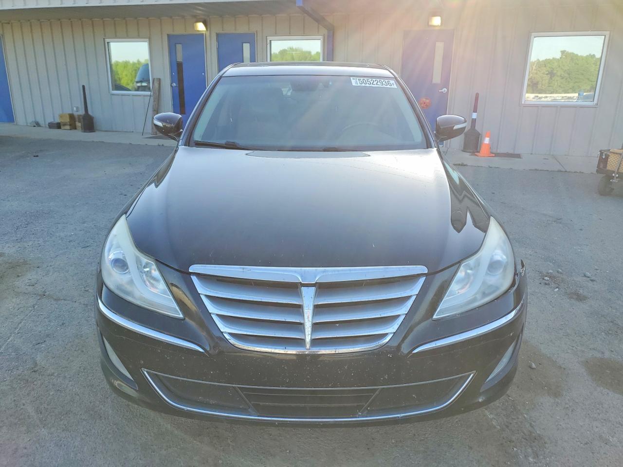 2012 HYUNDAI GENESIS