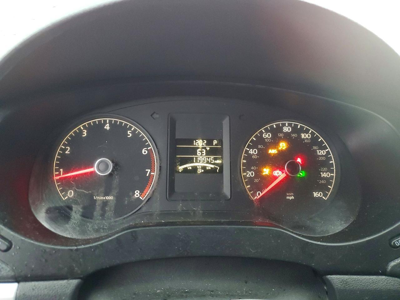 2011 VOLKSWAGEN JETTA