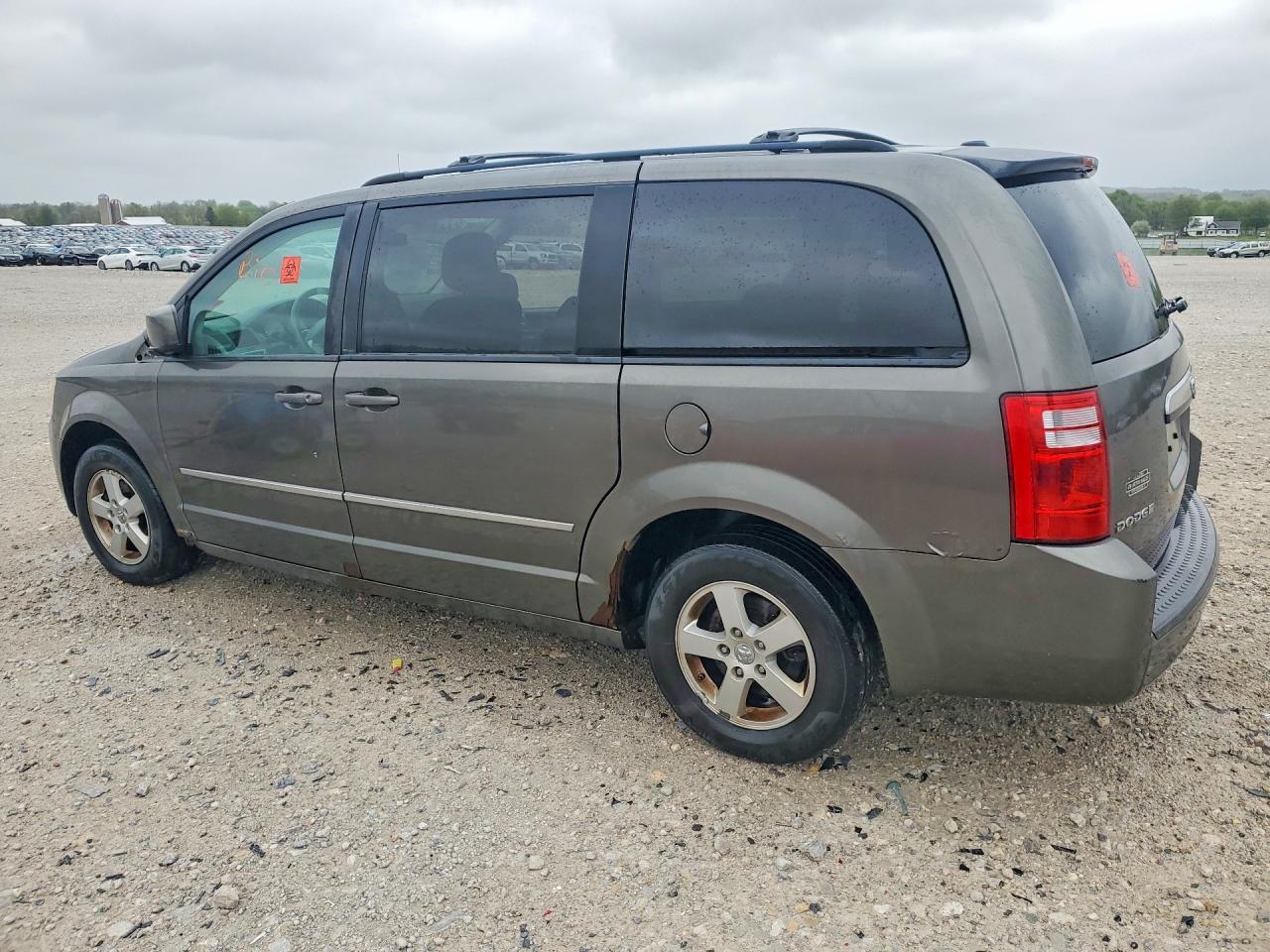 2010 DODGE GRAND CARAVAN