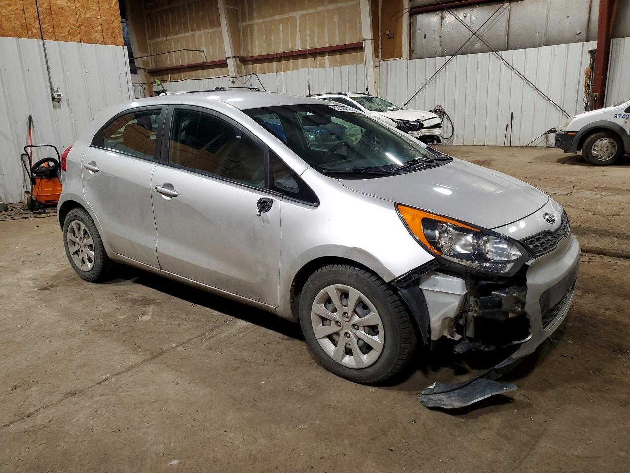2015 KIA RIO
