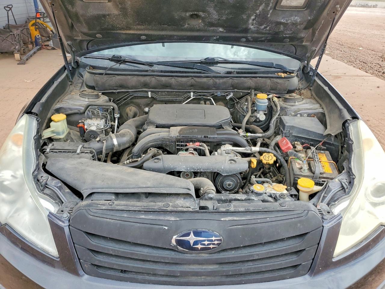 2010 SUBARU Outback