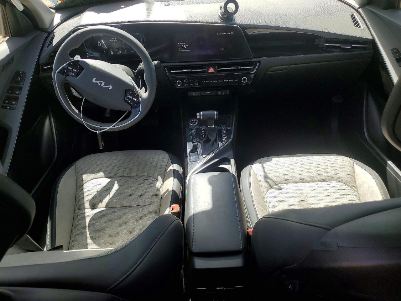 2025 KIA Niro