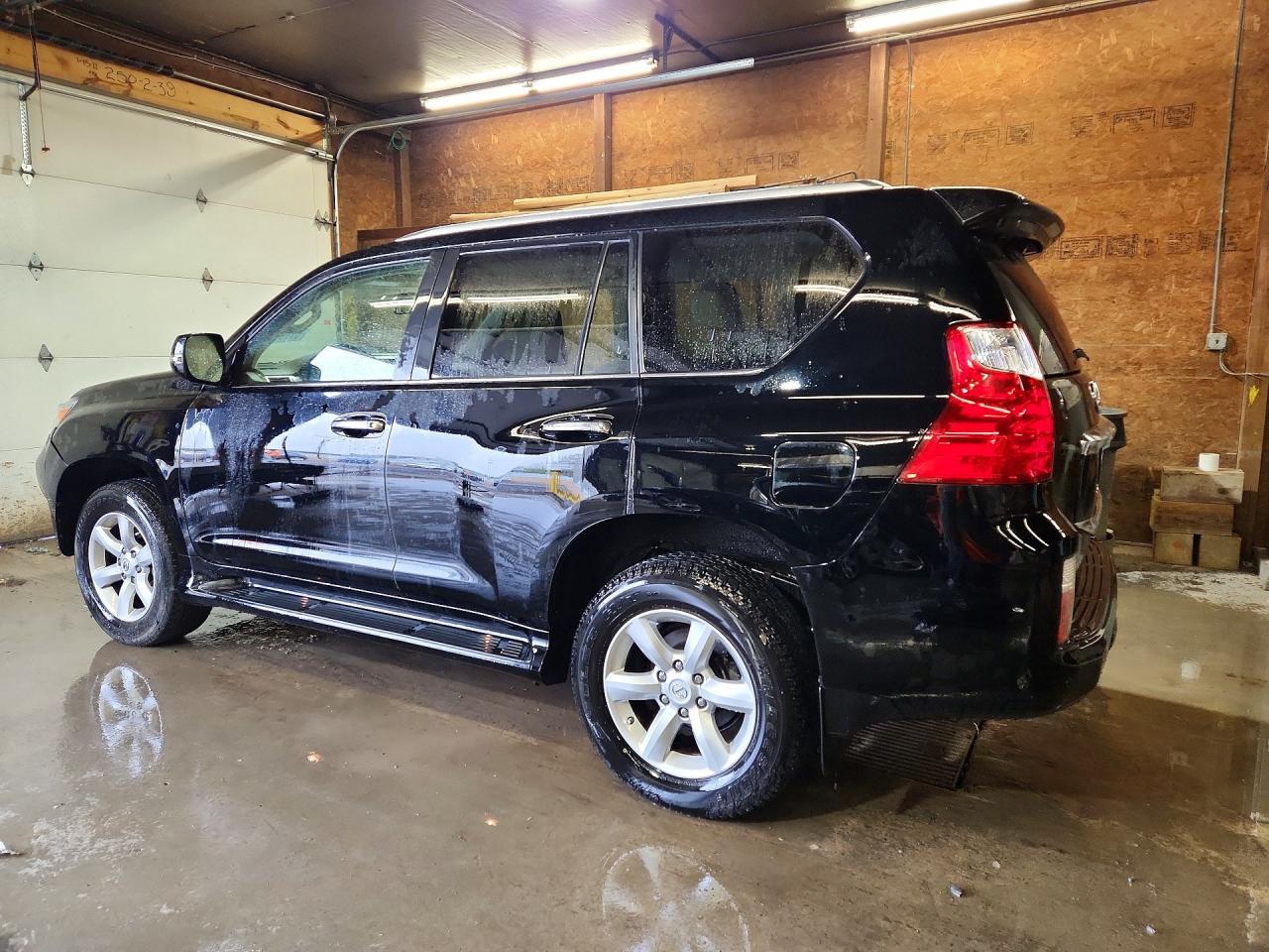 2011 LEXUS GX 460