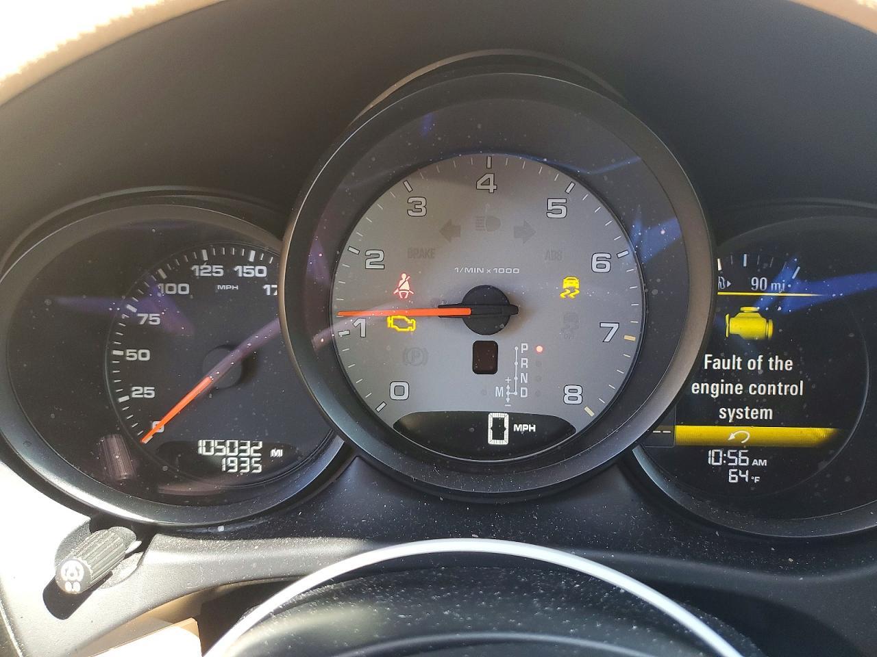 2015 PORSCHE Macan