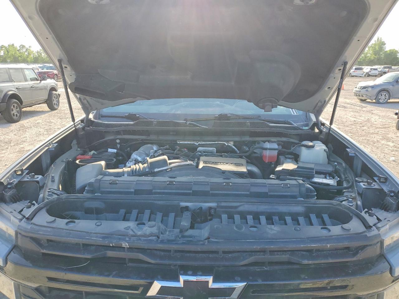 2025 CHEVROLET Silverado