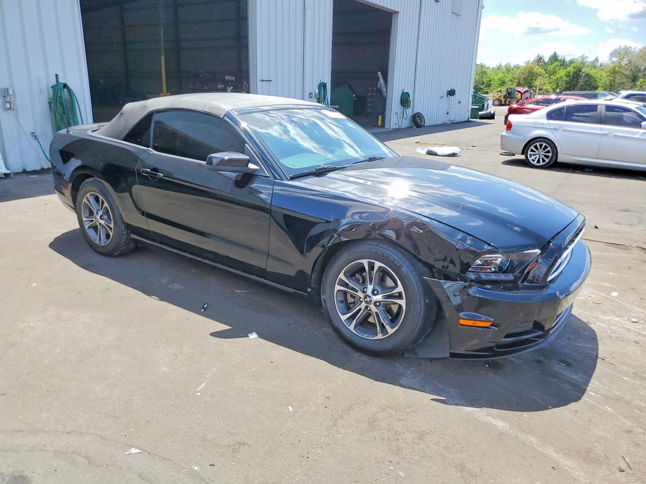 2014 FORD MUSTANG