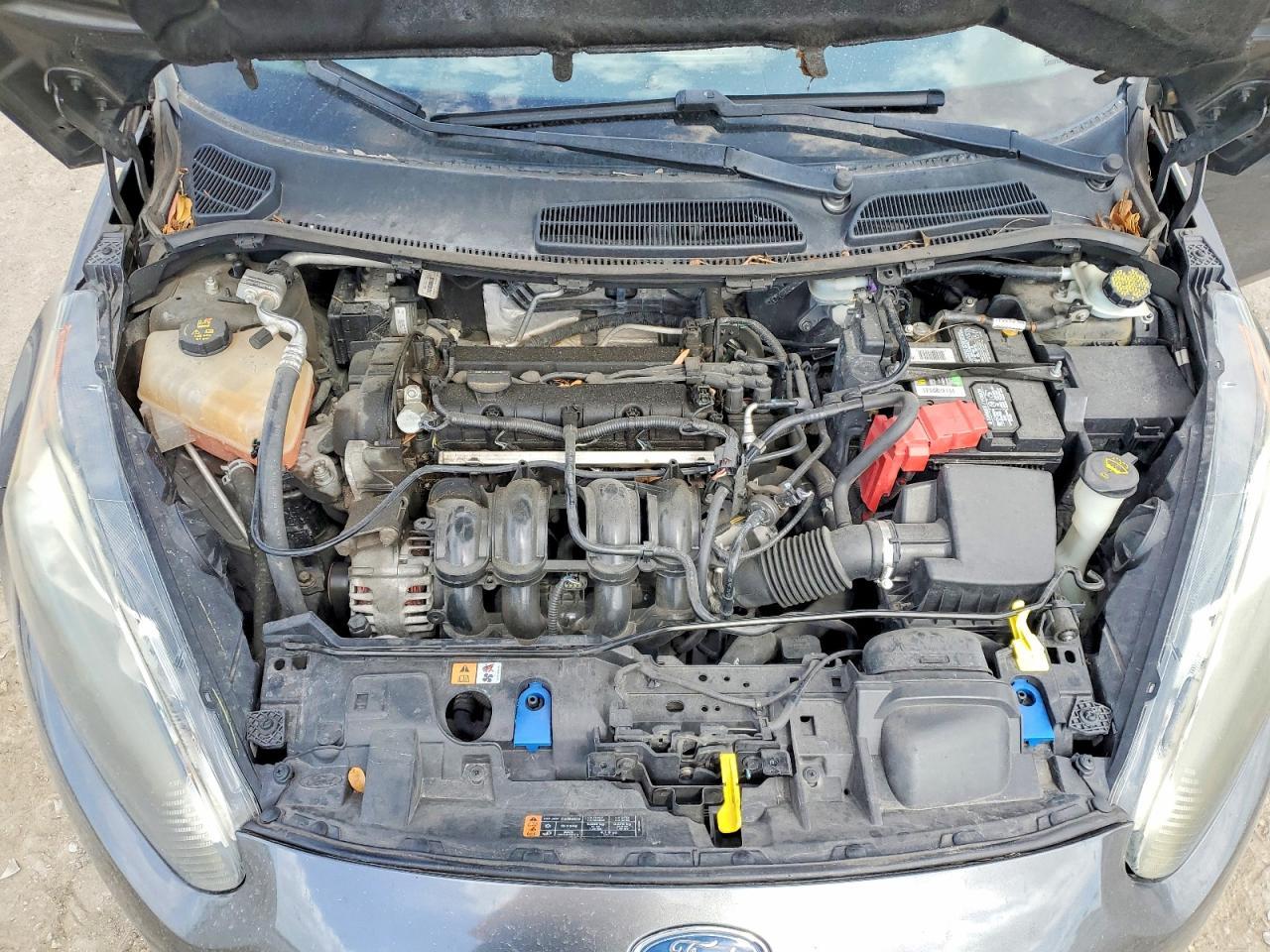 2015 FORD Fiesta