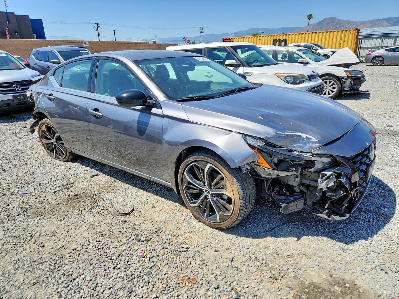 2025 NISSAN ALTIMA