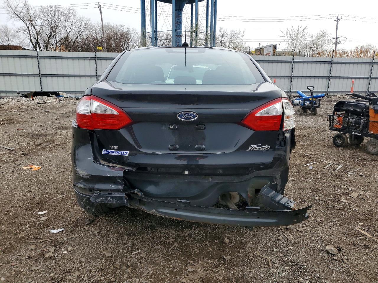 2014 FORD Fiesta