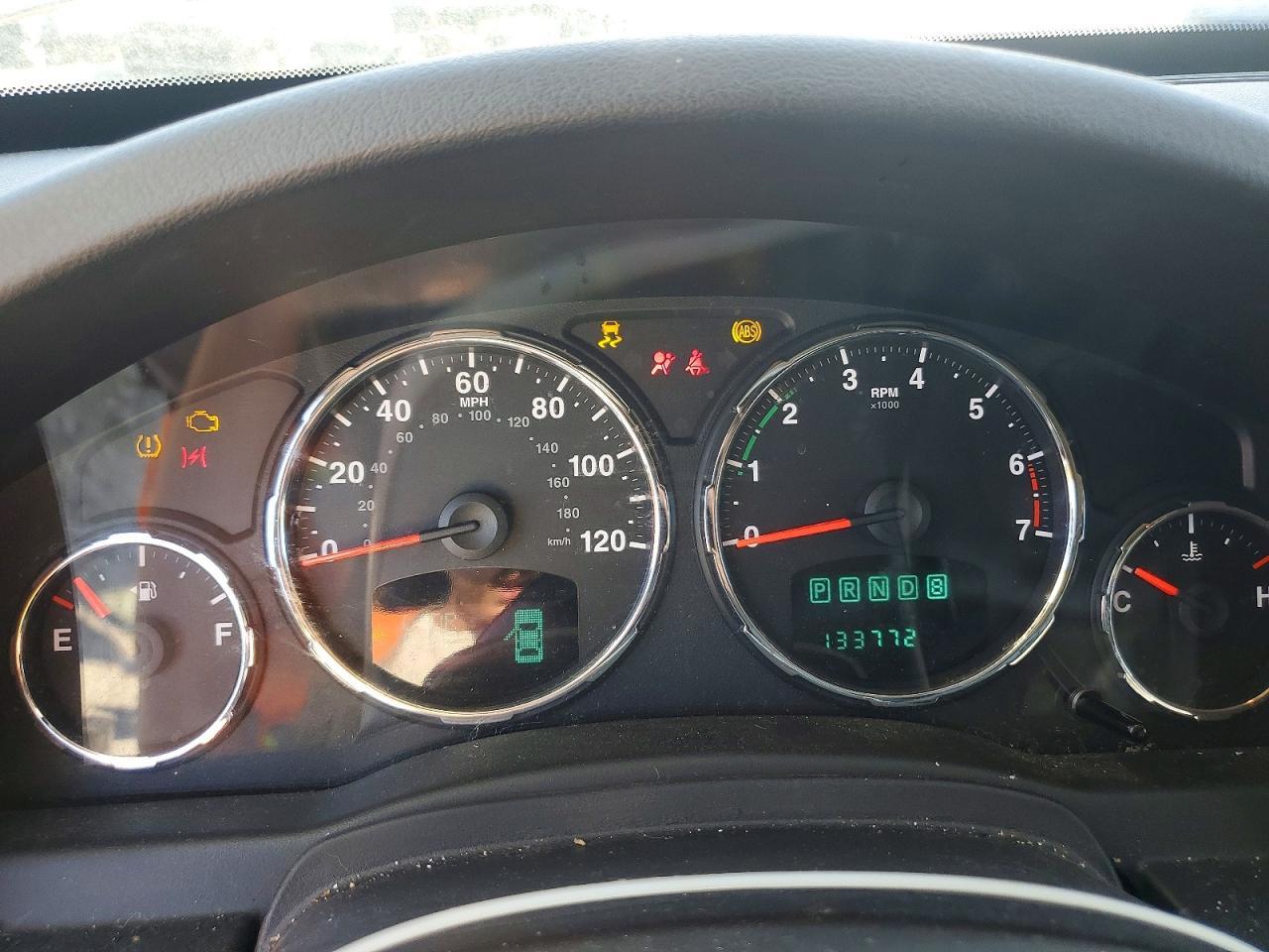 2012 JEEP Liberty