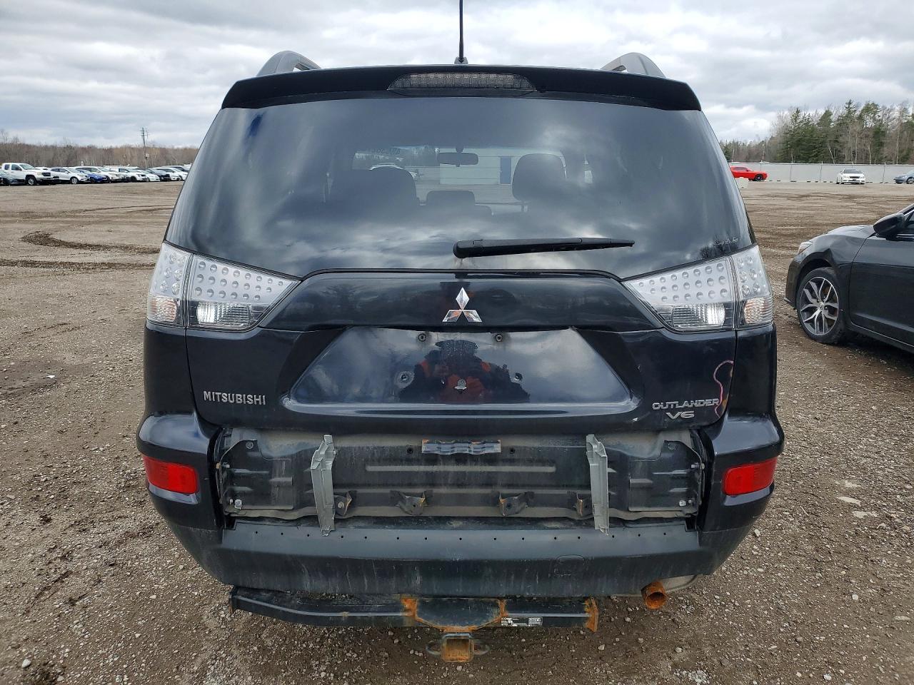 2010 MITSUBISHI outlander