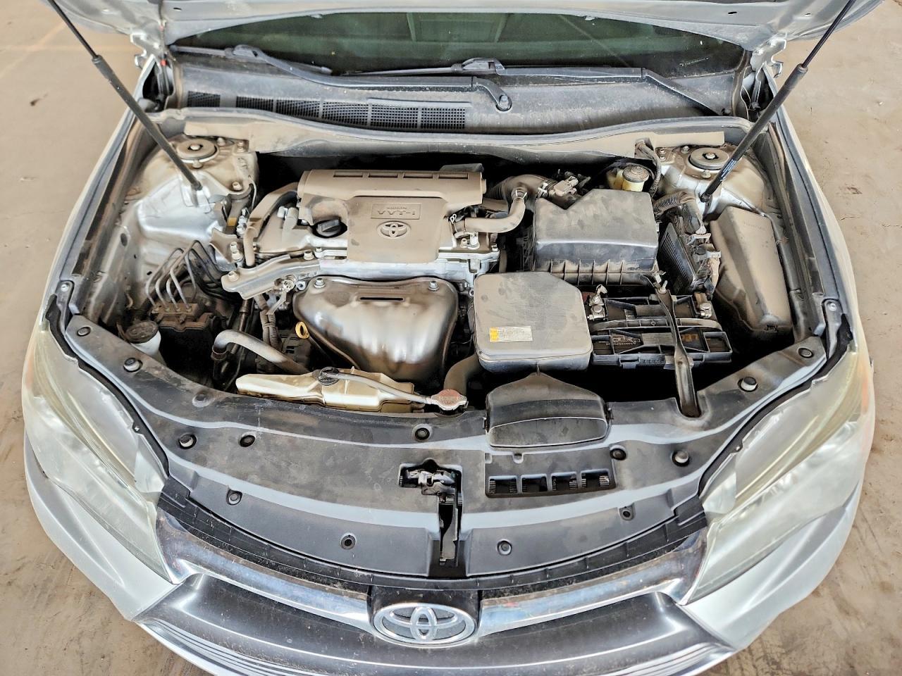 2016 TOYOTA CAMRY