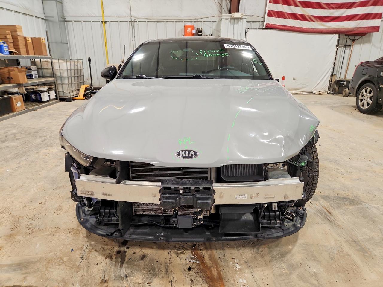 2021 KIA K5