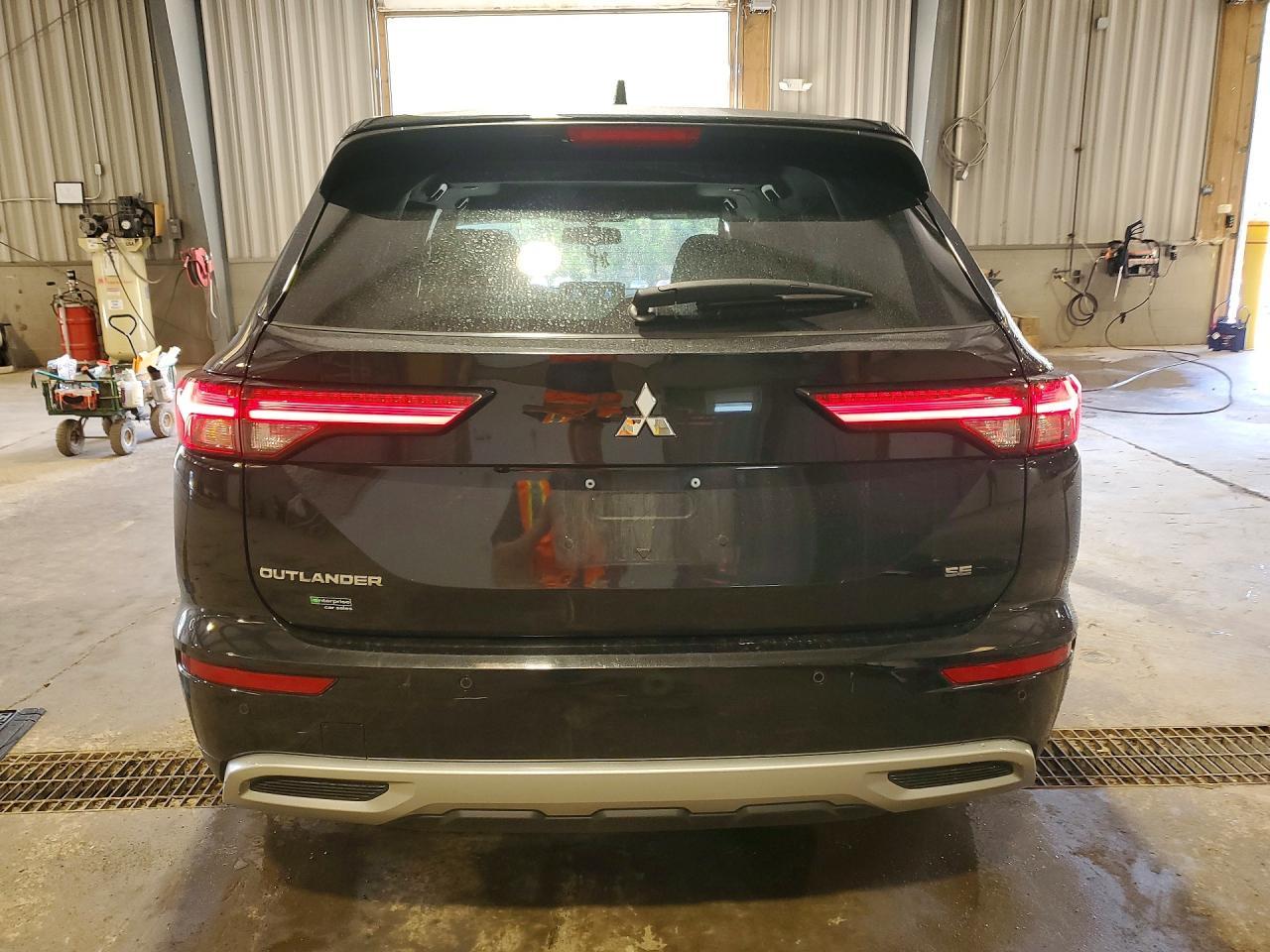 2023 MITSUBISHI outlander