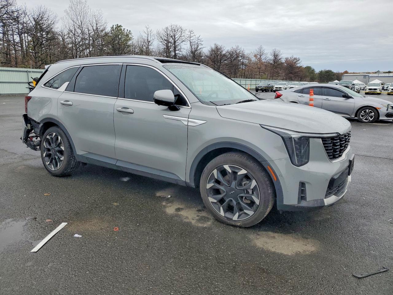 2025 KIA SORENTO