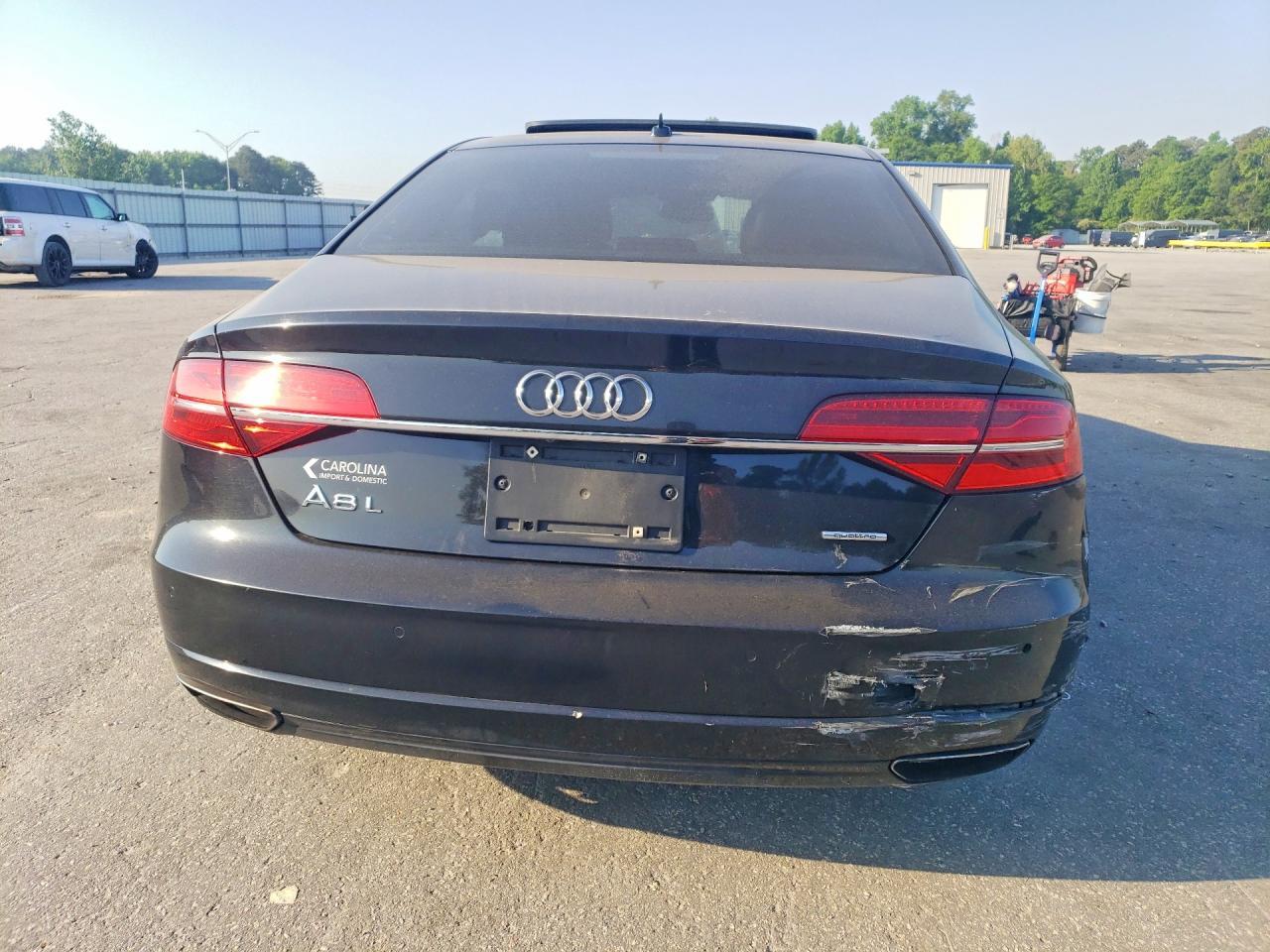 2017 AUDI A8
