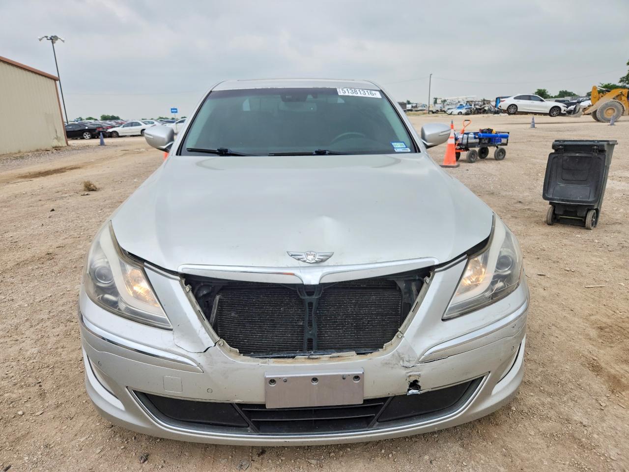 2013 HYUNDAI GENESIS