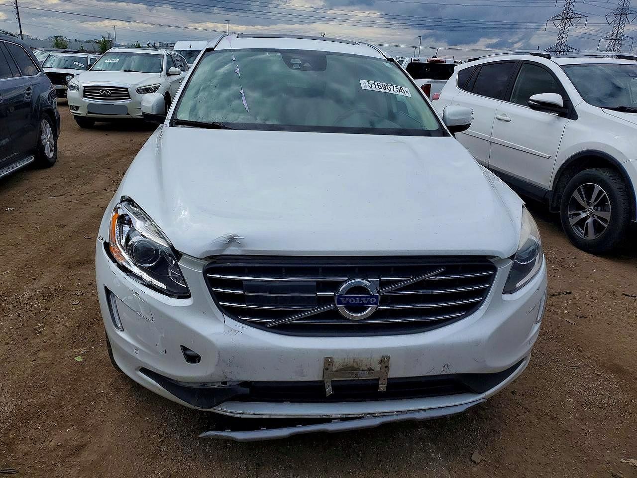 2017 VOLVO XC60