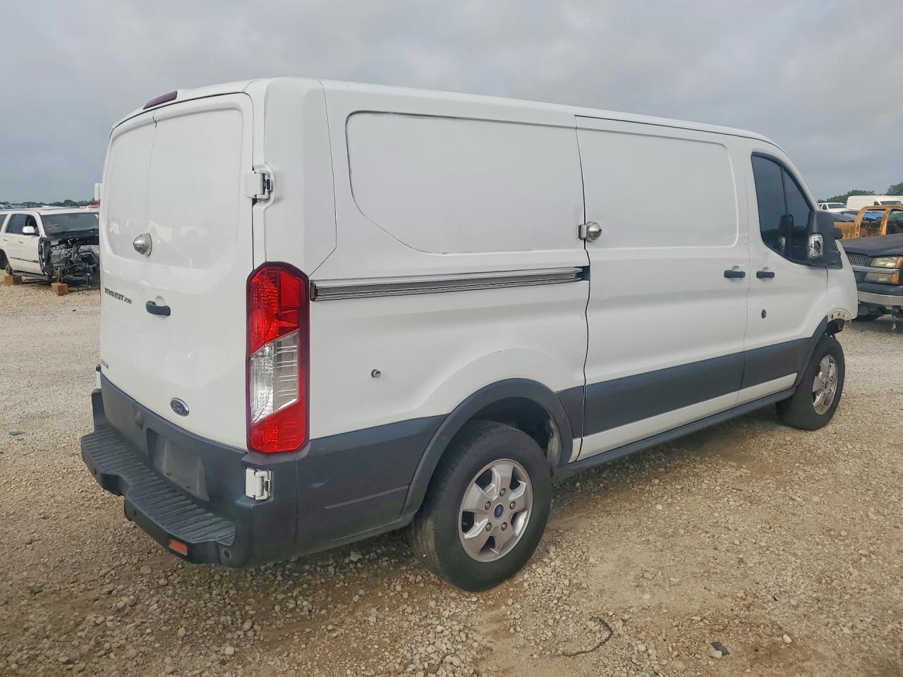 2019 FORD Transit